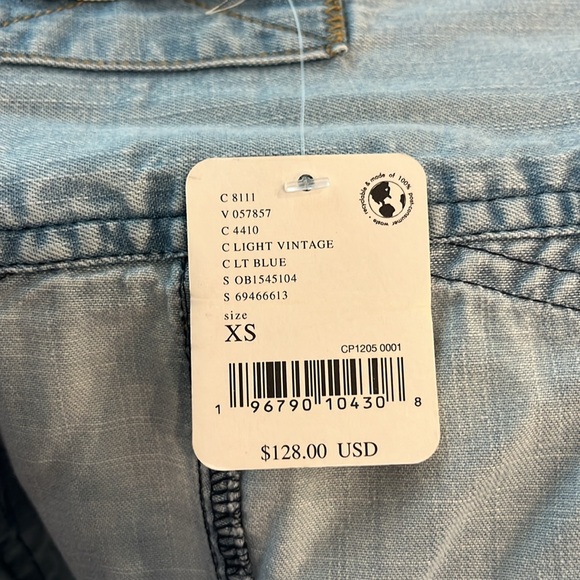 We The Free/Free People Denim Shirt NWT - Picture 9 of 11